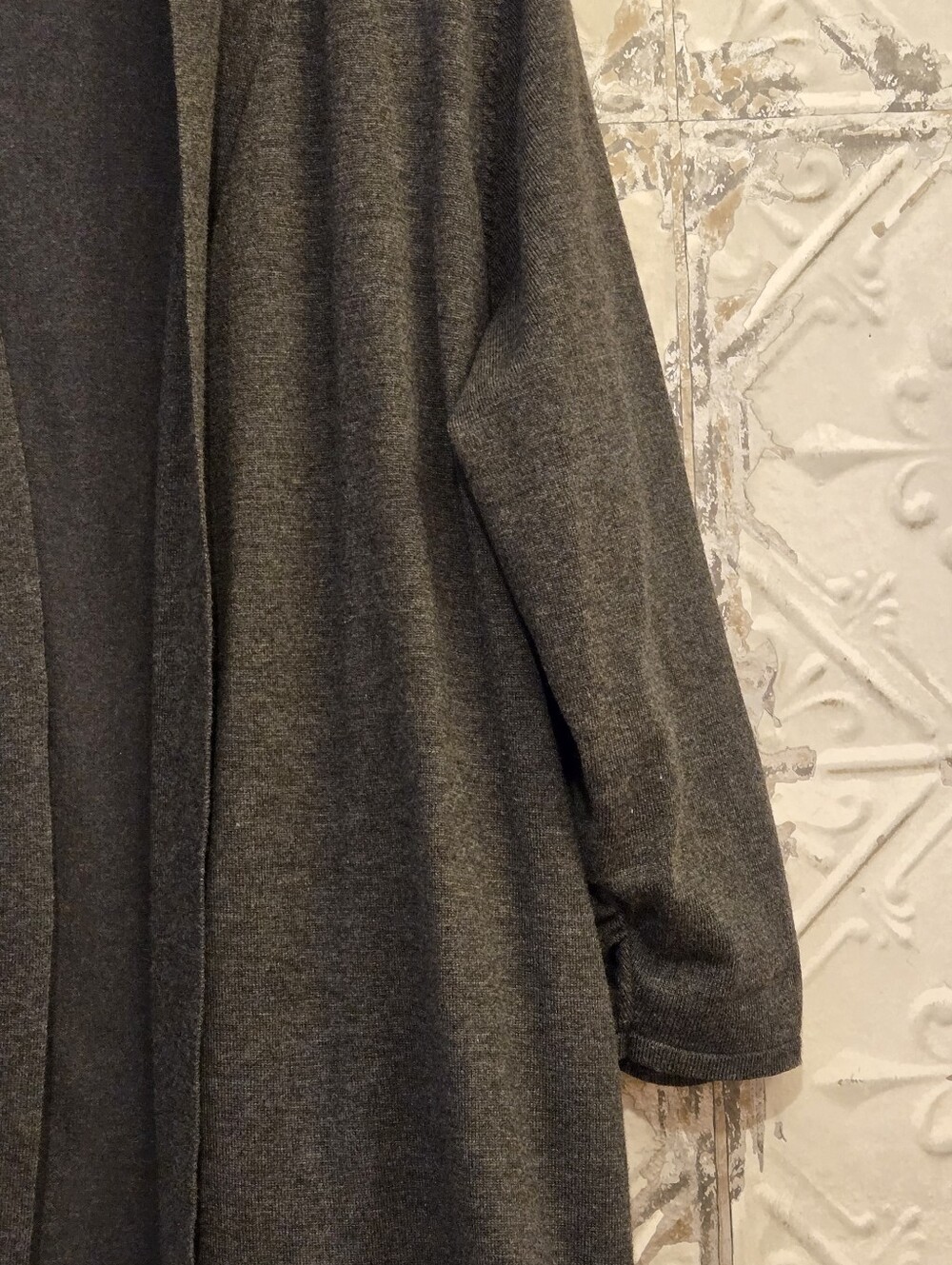 89th & Madison Open Front Longline Cardigan Sweater - Dark Heather Gray plus 2X - Picture 10 of 11